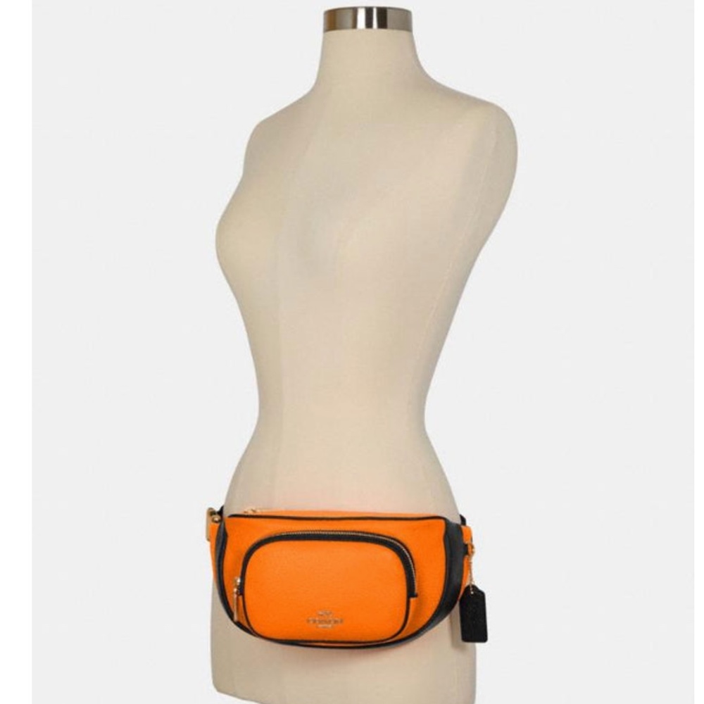COACH COURT NEON ORANGE BELT BAG FANNY PACK
